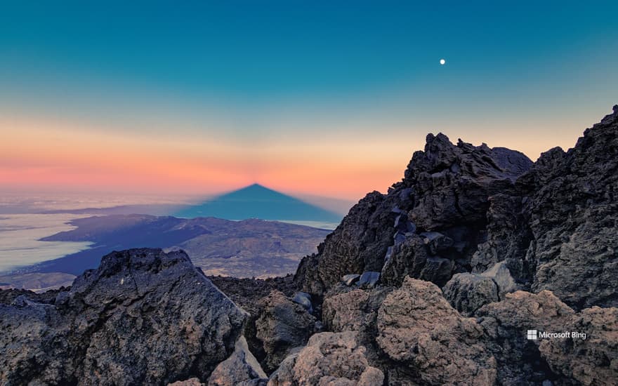 Sunset in Teide National Park, Santa Cruz de Tenerife, Spain