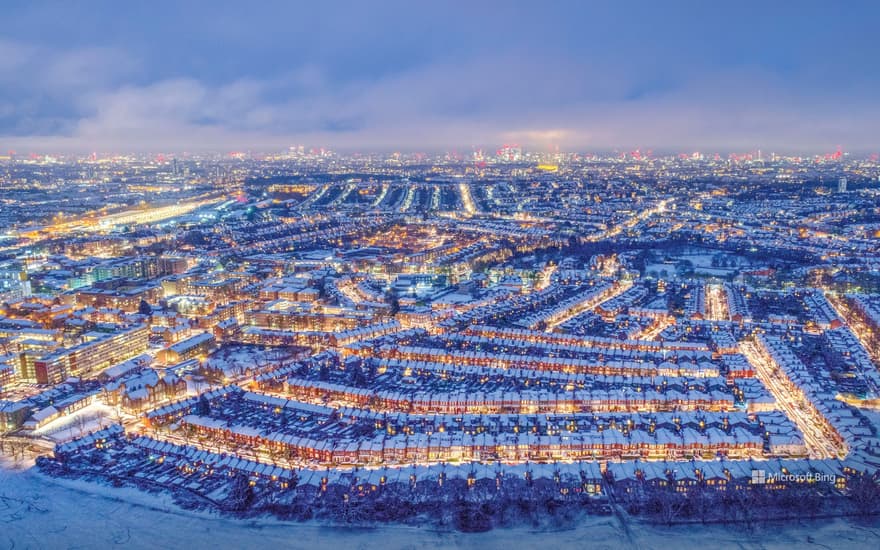 Aerial view of Hornsey, Crouch End and the City of London